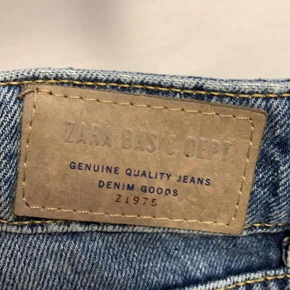 Zara NWT High Rise Floral Embroidered Sequined Distressed Boyfriend Jeans Size 2 - Picture 10 of 16